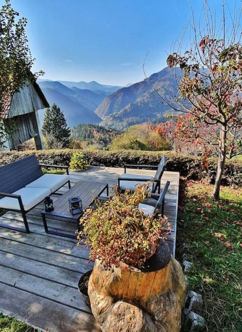 House Pucnk-Beautiful Countryside Villa Zelezniki Bagian luar foto